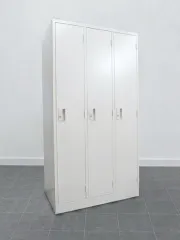 3人用ロッカー
