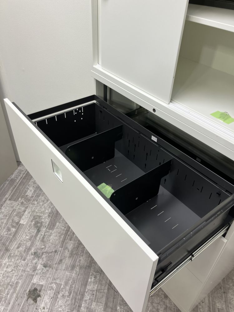 オカムラレクトラインシリーズ 3段ラテラル・引違い上下書庫 商品画像6