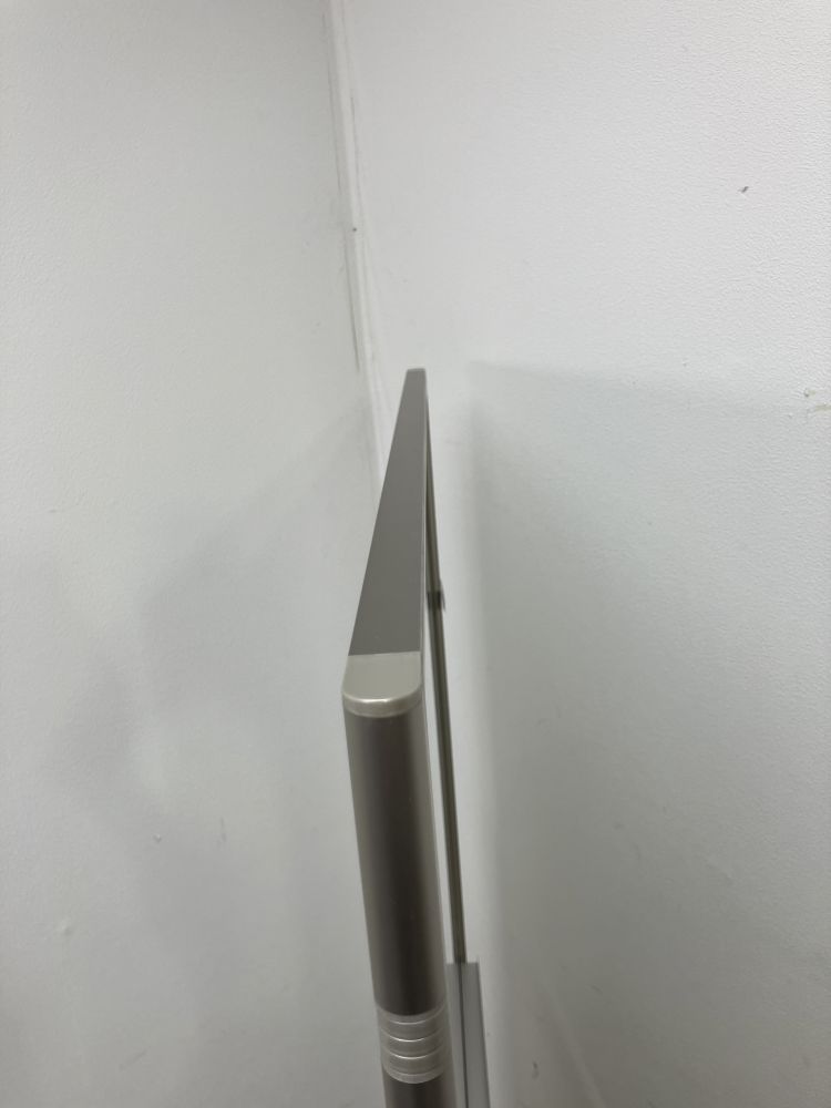 ウチダ（内田洋行）リンキー2シリーズ 縦型脚付両面ホワイトボード 商品画像5