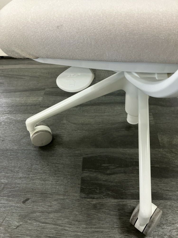 オカムラエントリー（ENTRY）チェア 固定肘付ライブスエントリーチェア 商品画像10