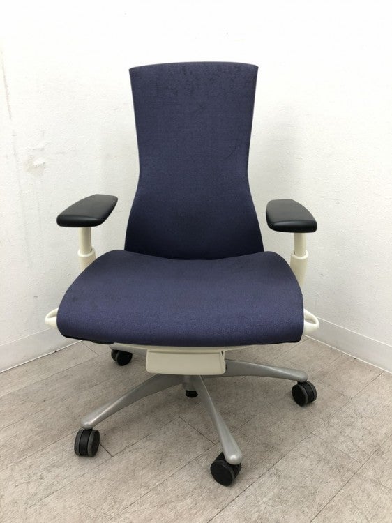 HermanMiller（ハーマンミラー）エンボディチェア 可動肘付エンボディチェア 商品画像2