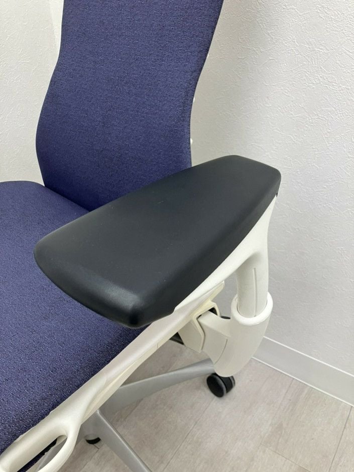 HermanMiller（ハーマンミラー）エンボディチェア 可動肘付エンボディチェア 商品画像9