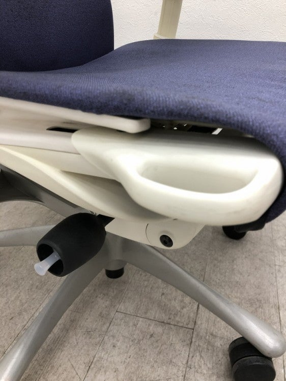 HermanMiller（ハーマンミラー）エンボディチェア 可動肘付エンボディチェア 商品画像14