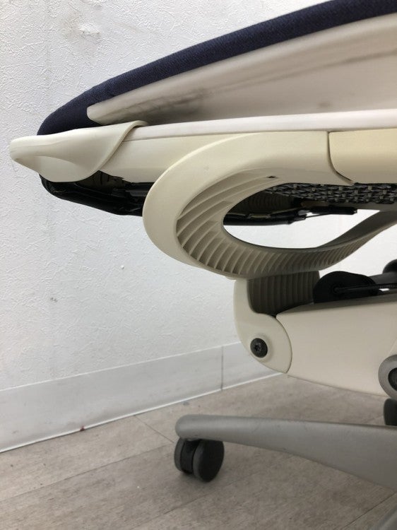 HermanMiller（ハーマンミラー）エンボディチェア 可動肘付エンボディチェア 商品画像17
