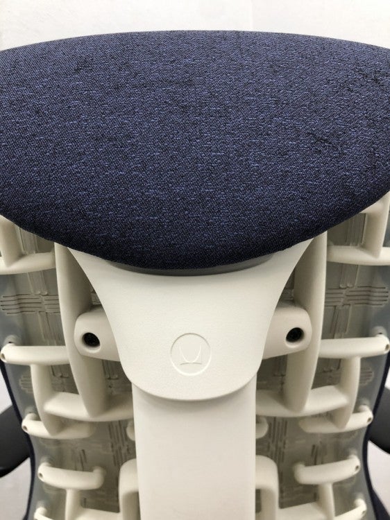 HermanMiller（ハーマンミラー）エンボディチェア 可動肘付エンボディチェア 商品画像20