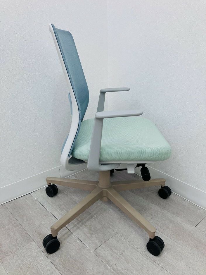 コクヨMonet（モネット）シリーズ 固定肘付モネットチェア 商品画像3