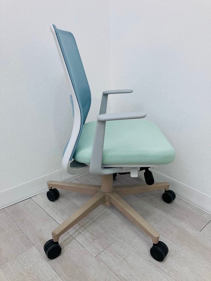 コクヨMonet（モネット）シリーズ 固定肘付モネットチェア 商品画像3