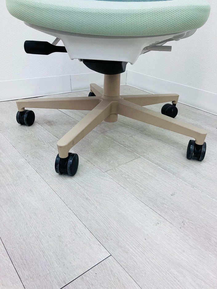 コクヨMonet（モネット）シリーズ 固定肘付モネットチェア 商品画像15