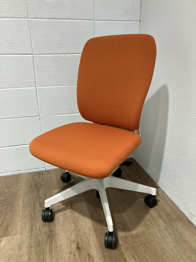 イトーキfulgo(フルゴ)チェア フルゴチェア 商品画像1