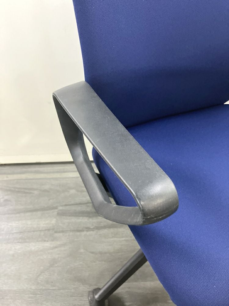 ウチダ（内田洋行）KRENE（クレネ）チェア 固定肘付クレネチェア 商品画像6