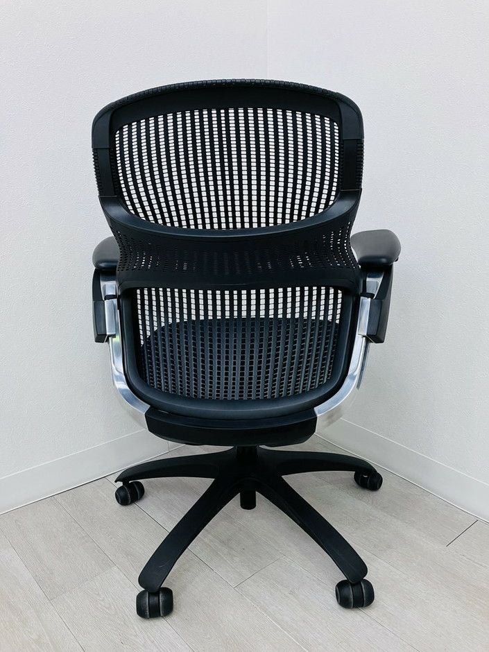 Knoll（ノール）Generation(ジェネレーション)チェア 肘付ジェネレーションチェア 商品画像4