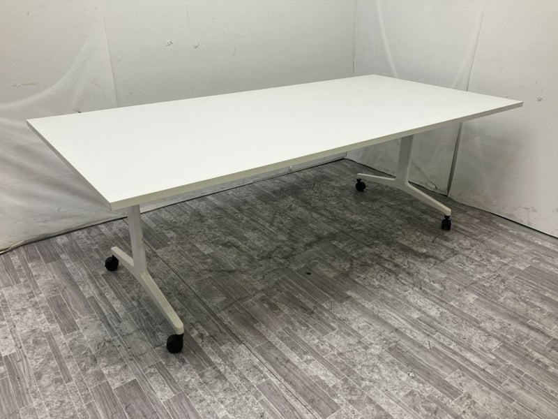 コクヨJUTO（ジュート）シリーズ 2100ミーティングテーブル 商品画像1