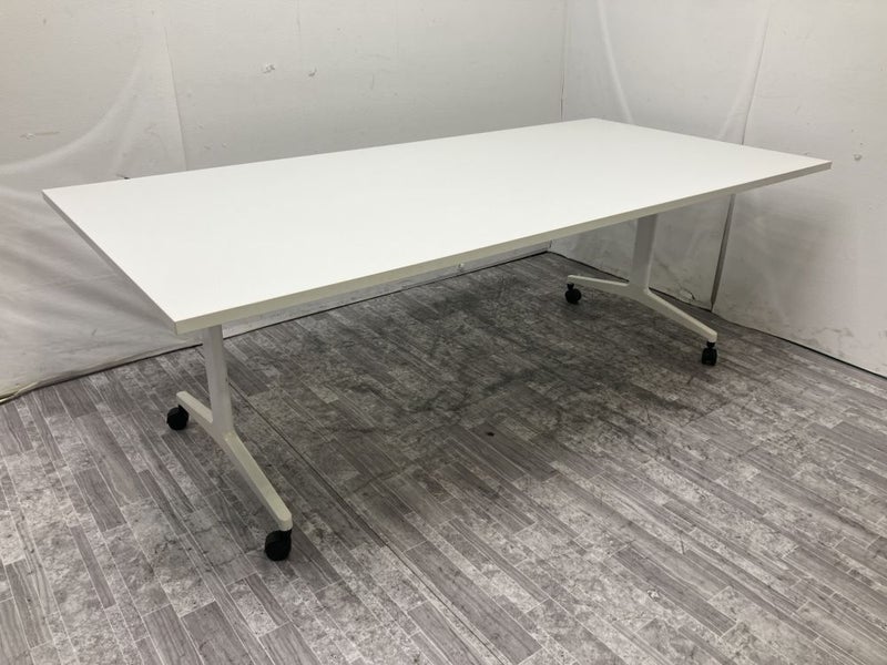 コクヨJUTO（ジュート）シリーズ 2100ミーティングテーブル 商品画像1