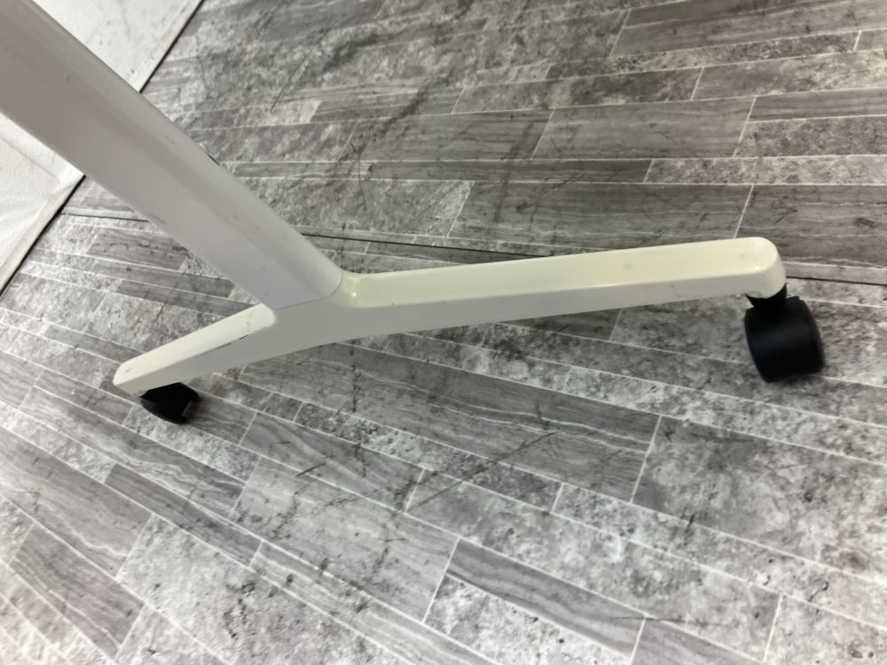 コクヨJUTO（ジュート）シリーズ 2100ミーティングテーブル 商品画像4