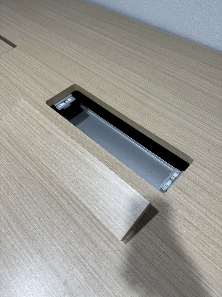 イトーキDDシリーズ 2400ミーティングテーブル 商品画像5