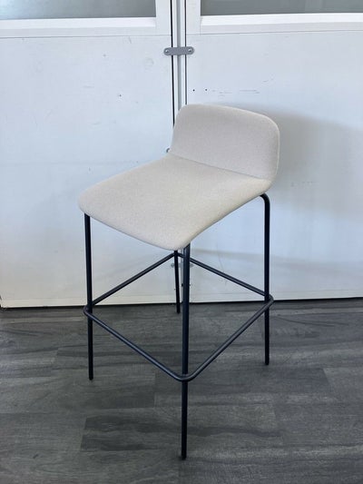 イトーキknot Work(ノットワーク)シリーズ ハイチェア 商品画像1