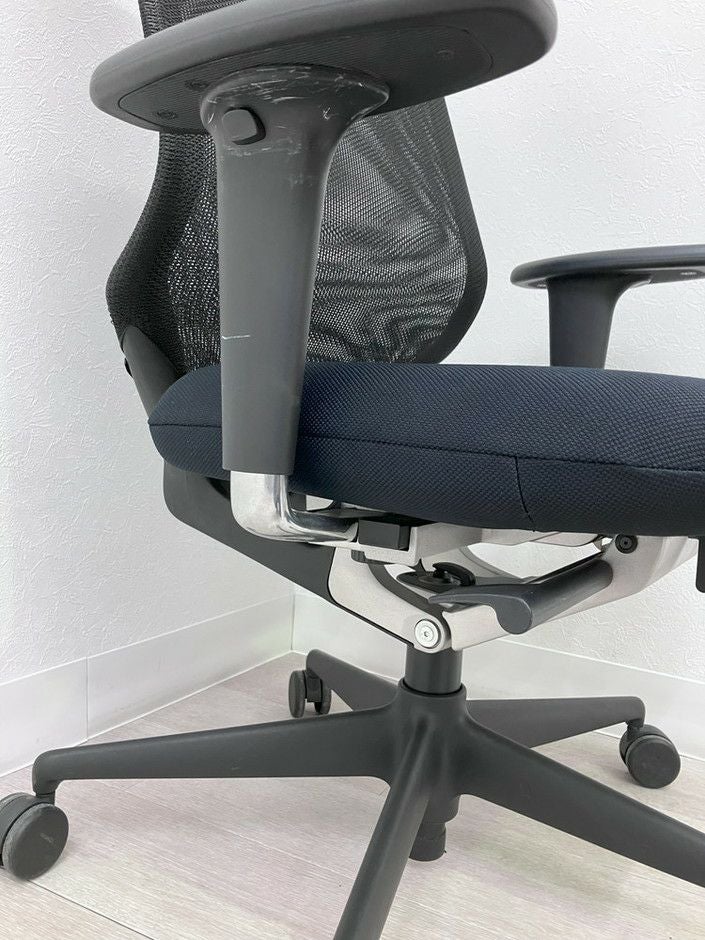 Vitra（ヴィトラ）MEDAPRO/メダプロチェア 可動肘付メダプロチェア 商品画像10