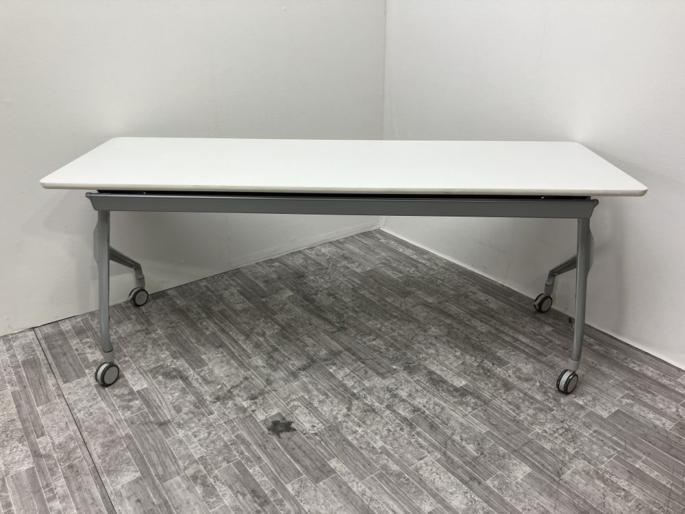 コクヨ1800サイドスタックテーブル 商品画像1