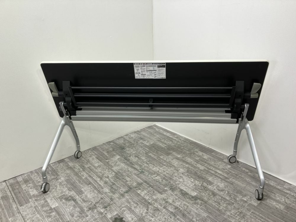 コクヨ1800サイドスタックテーブル 商品画像5