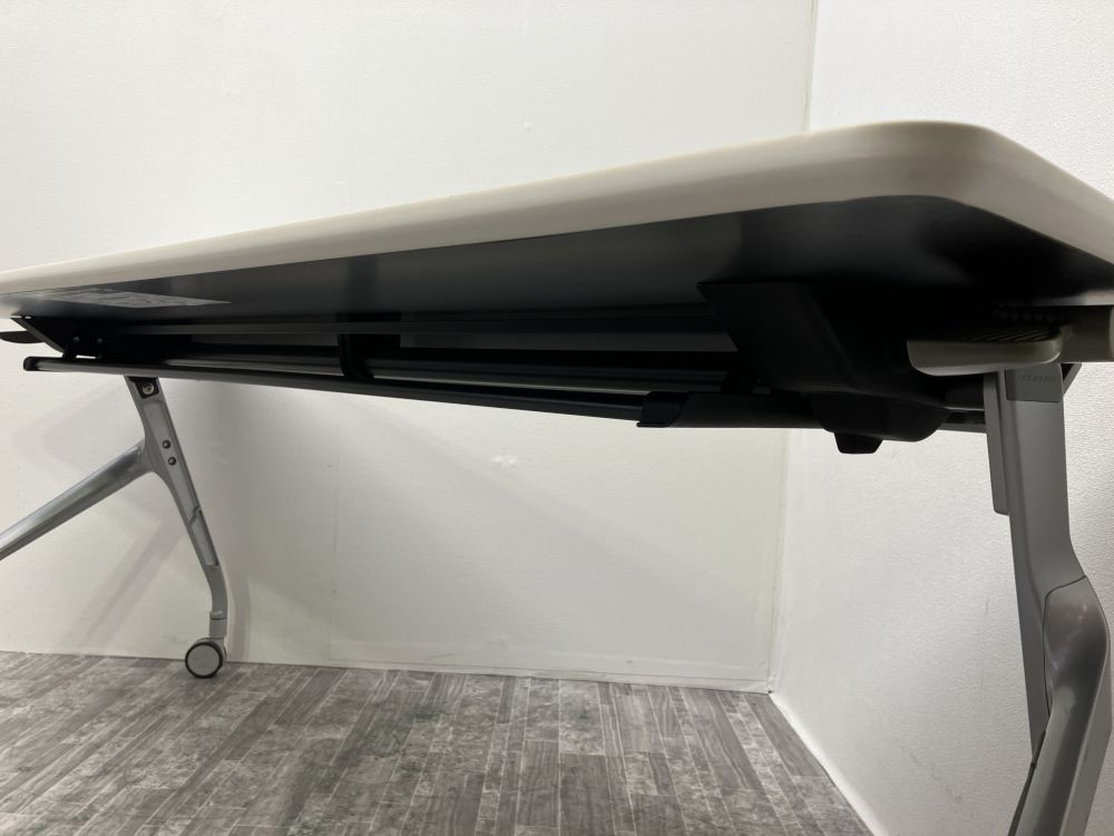 コクヨ1800サイドスタックテーブル 商品画像8