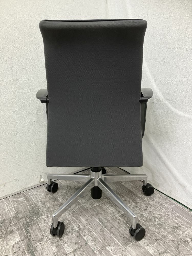 ホウトクKusch+Co 固定肘付ミーティングチェア 商品画像8