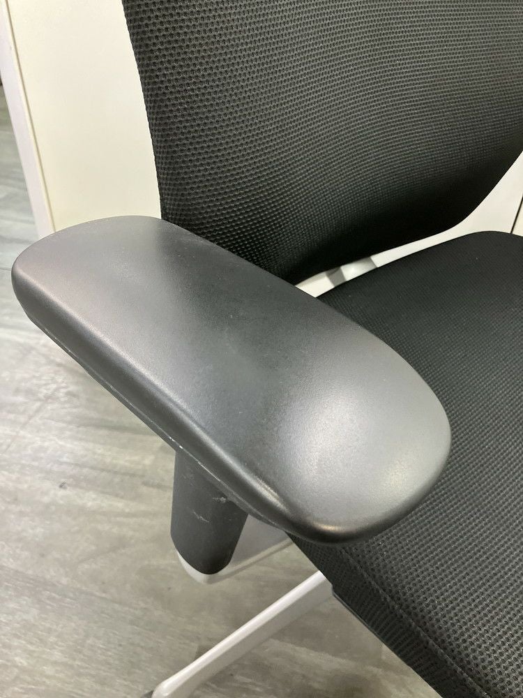 オカムラChoral（コーラル）チェア 可動肘付コーラルチェア 商品画像5