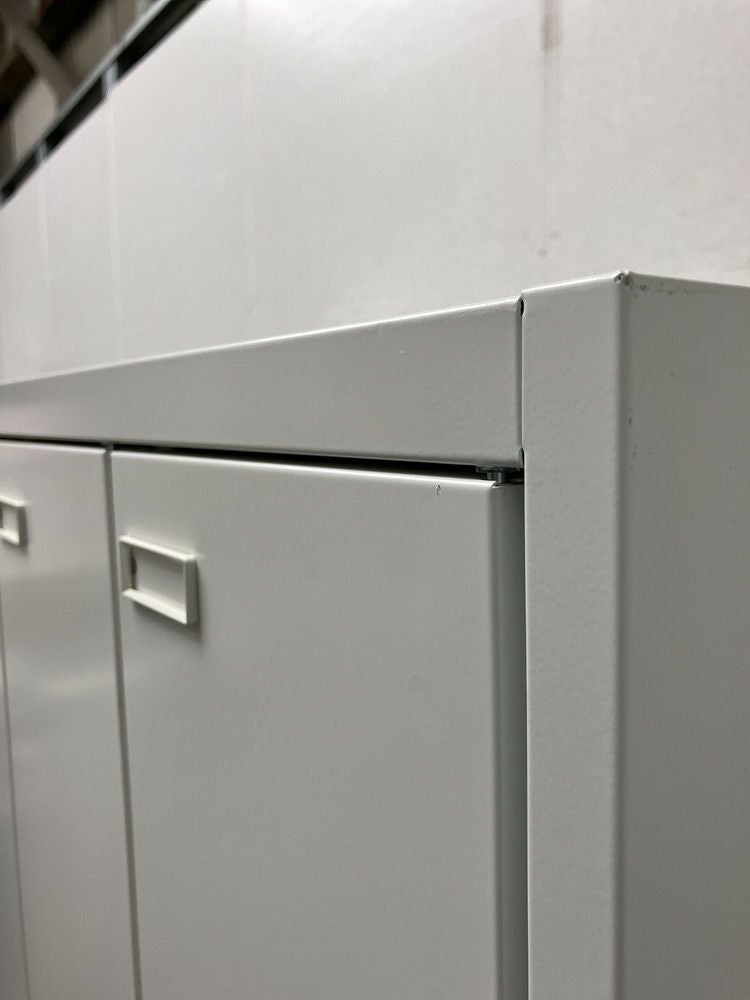 オカムラFZタイプシリーズ 4人用ロッカー 商品画像6