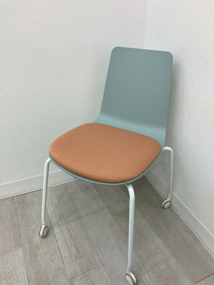【美品】Pedrali ペドラリ　アームチェア　ダイニングチェア　屋外チェア PEDRALI ペドラリ | estic INOUT LIVING