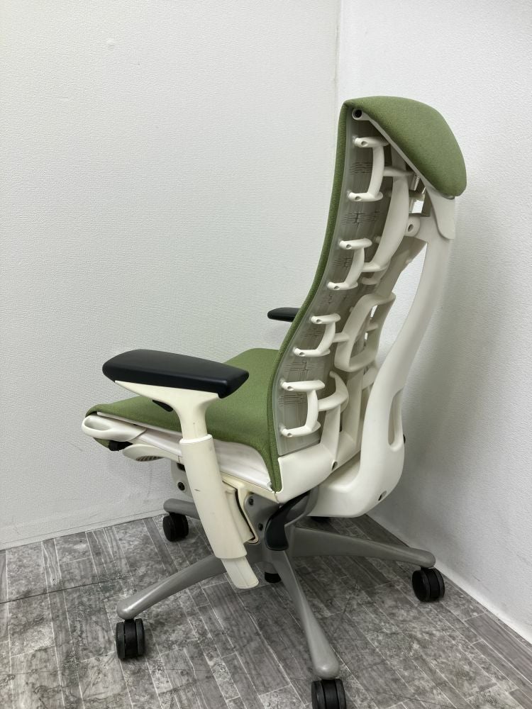 HermanMiller（ハーマンミラー）エンボディシリーズ 可動肘付エンボディチェア 商品画像4