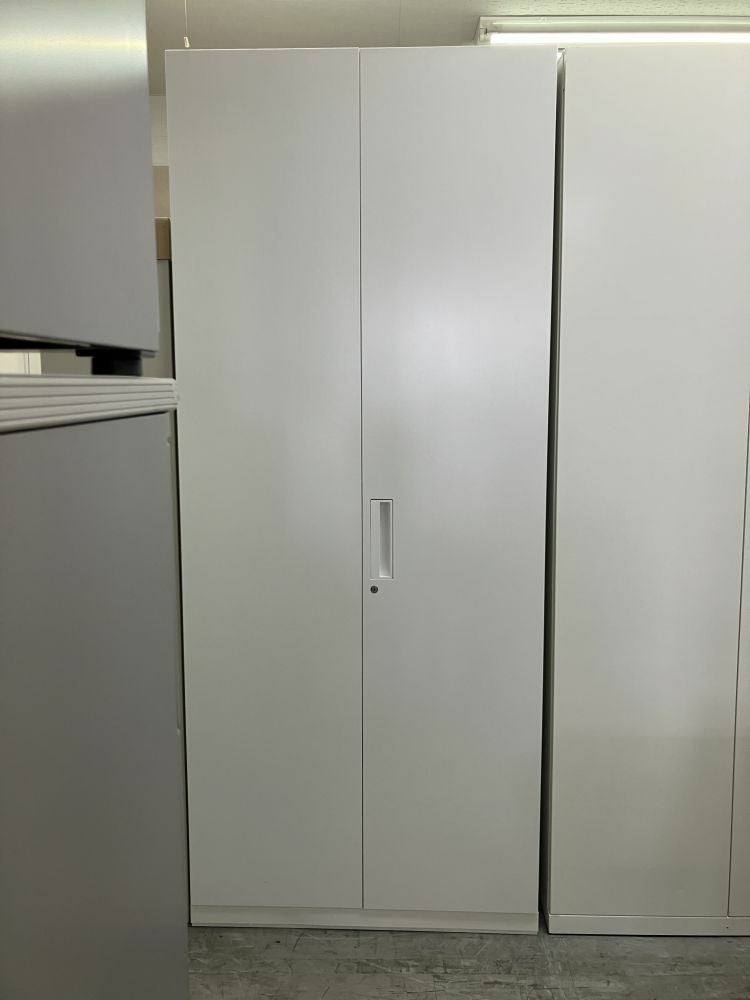 共栄　上両開き書庫下３段ラテラル書庫『美品中古』 共栄工業 3段ラテラル・両開き上下書庫 | 無限堂ネットショップ