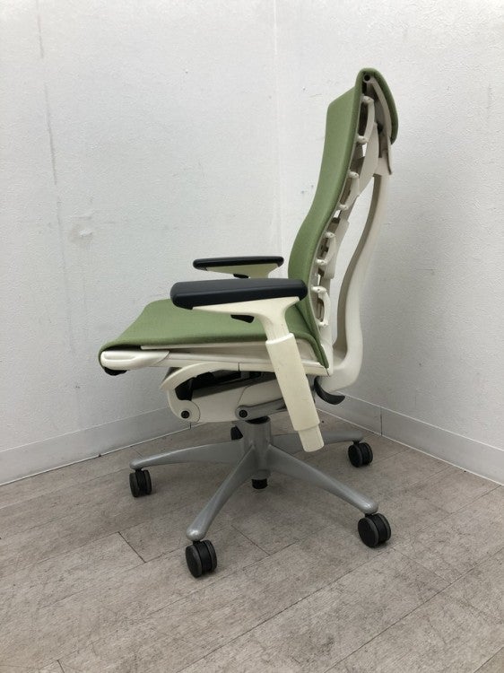 HermanMiller（ハーマンミラー）エンボディチェア 可動肘付エンボディチェア 商品画像3