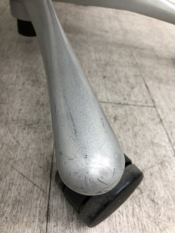 HermanMiller（ハーマンミラー）エンボディチェア 可動肘付エンボディチェア 商品画像6
