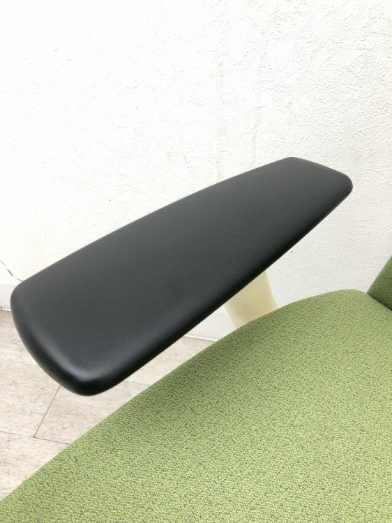 HermanMiller（ハーマンミラー）エンボディチェア 可動肘付エンボディチェア 商品画像9
