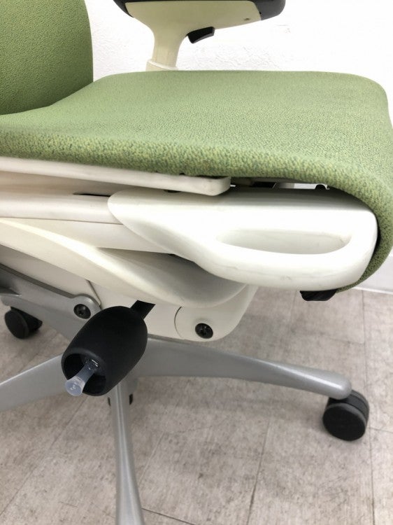 HermanMiller（ハーマンミラー）エンボディチェア 可動肘付エンボディチェア 商品画像13