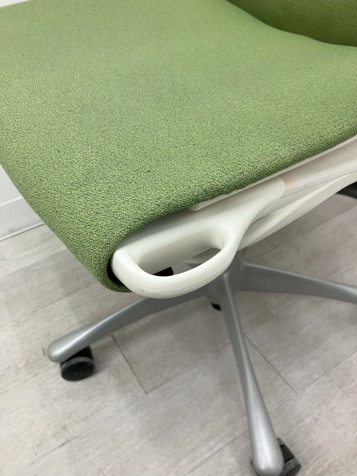 HermanMiller（ハーマンミラー）エンボディチェア 可動肘付エンボディチェア 商品画像15