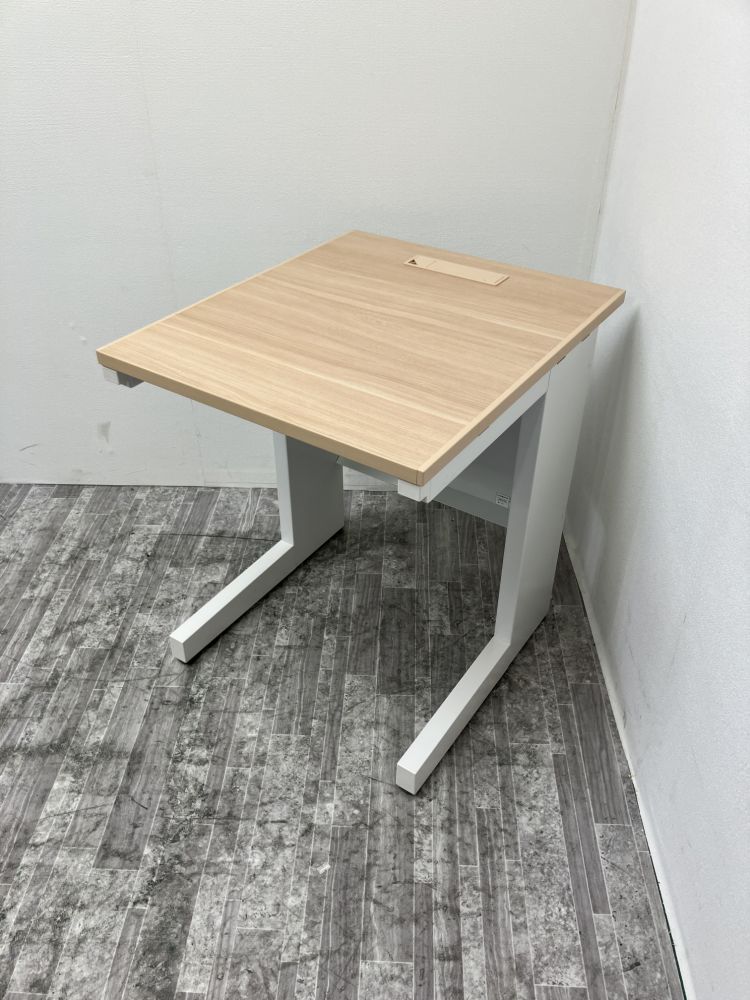 ウチダ（内田洋行）600平デスク 商品画像2