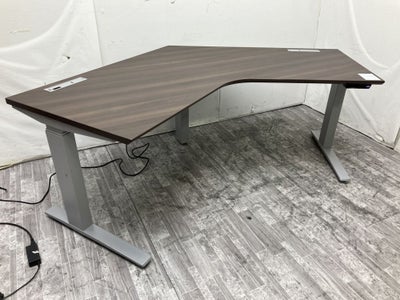 オカムラSwift(スイフト)シリーズ 電動昇降式ブーメランデスク 商品画像1