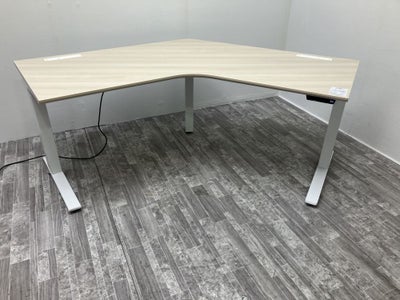 オカムラSwift(スイフト)シリーズ 電動昇降式ブーメランデスク 商品画像1