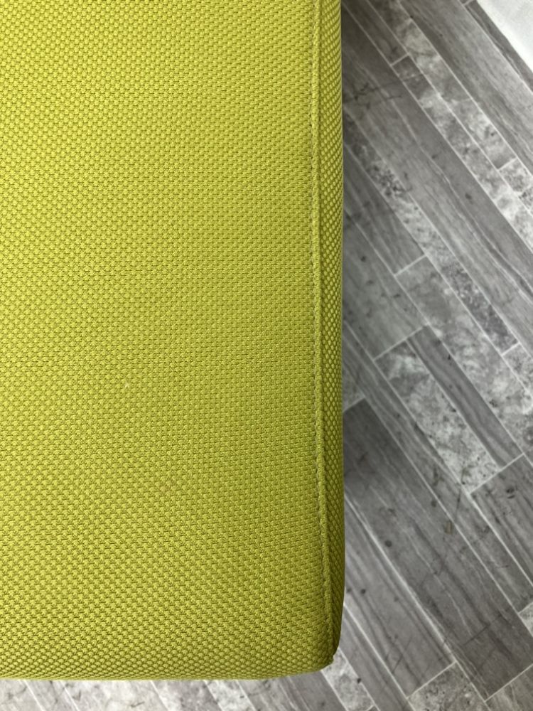 コクヨイートインシリーズ 3人掛けロビーソファ 商品画像4