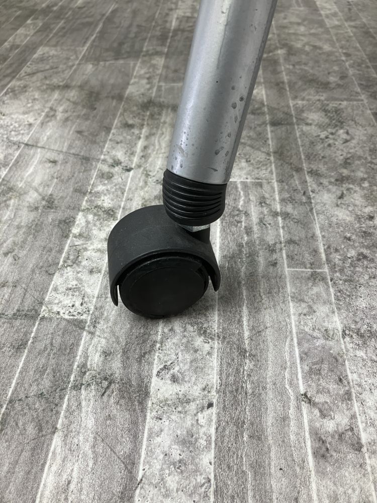 イトーキNX(エヌエックス)シリーズ 1500サイドスタックテーブル 商品画像9