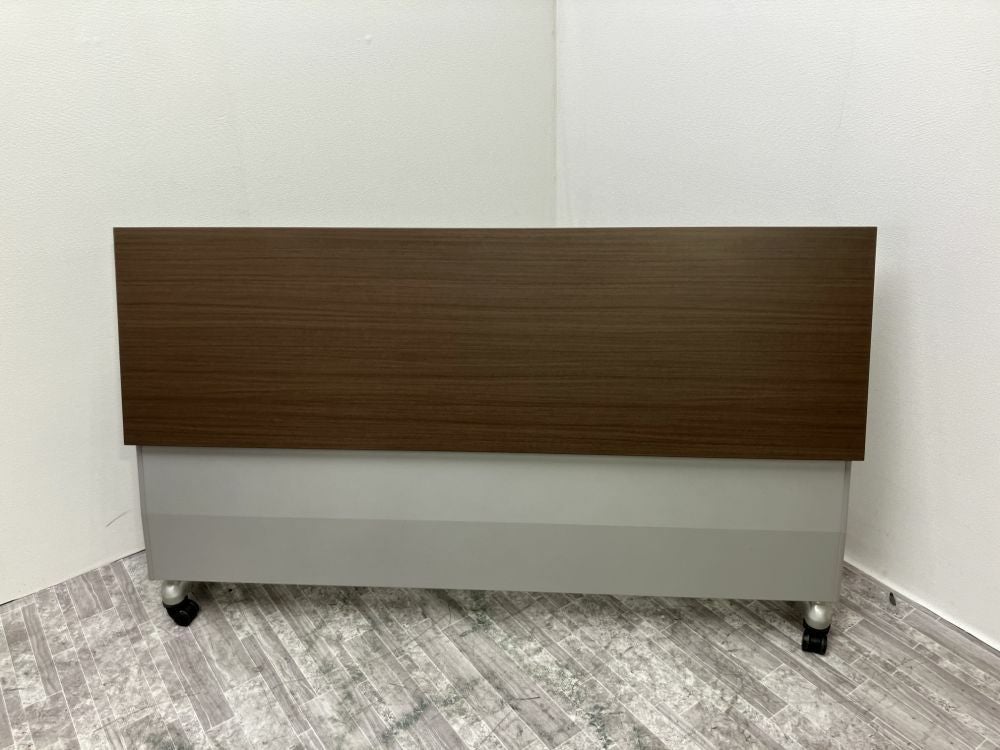 イトーキコンシアシリーズ 1500サイドスタックテーブル 商品画像1