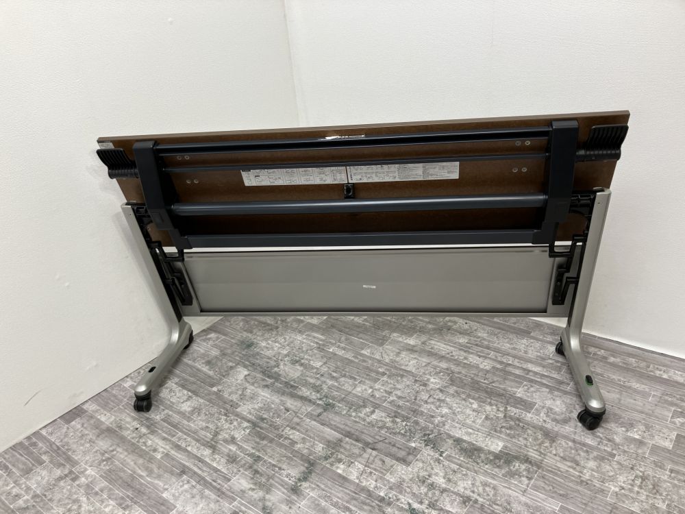 イトーキコンシアシリーズ 1500サイドスタックテーブル 商品画像2