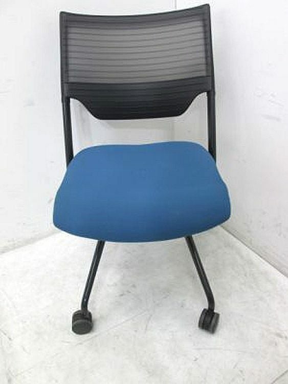 イトーキ レクシブチェア4