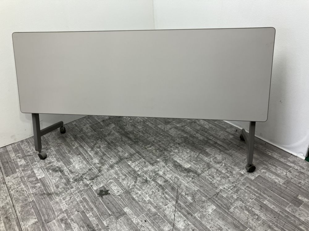 イトーキ1800サイドスタックテーブル 商品画像1