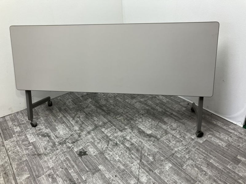 イトーキ1800サイドスタックテーブル 商品画像1