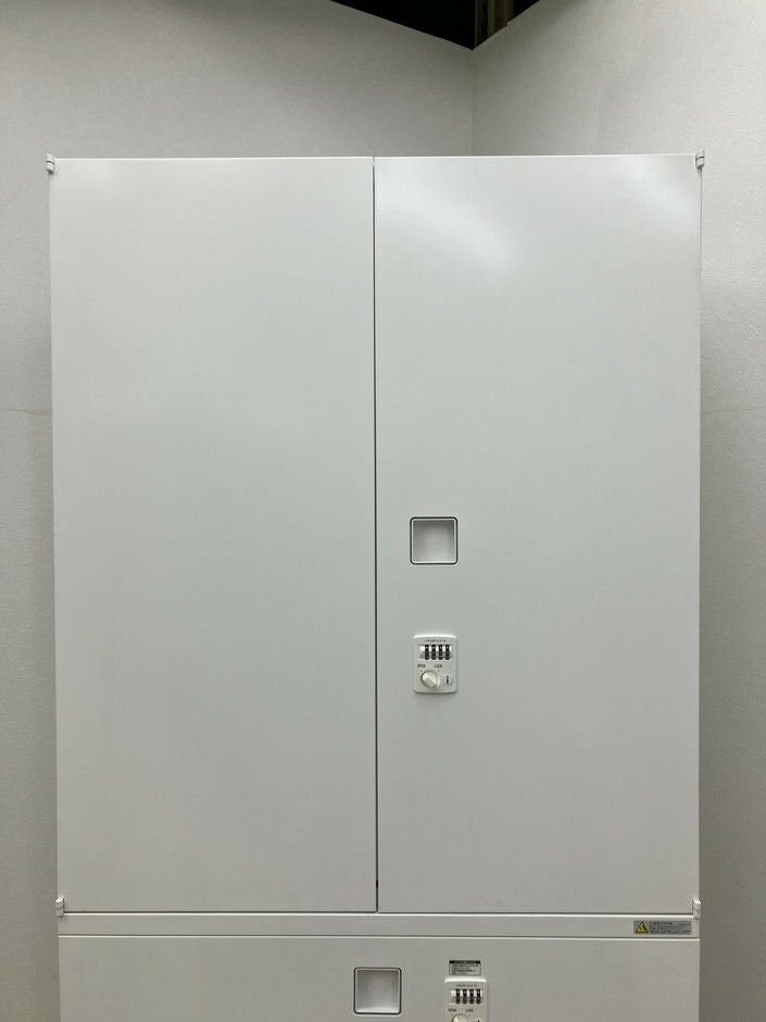 オカムラレクトラインシリーズ 両開きラテラル上下書庫 商品画像4