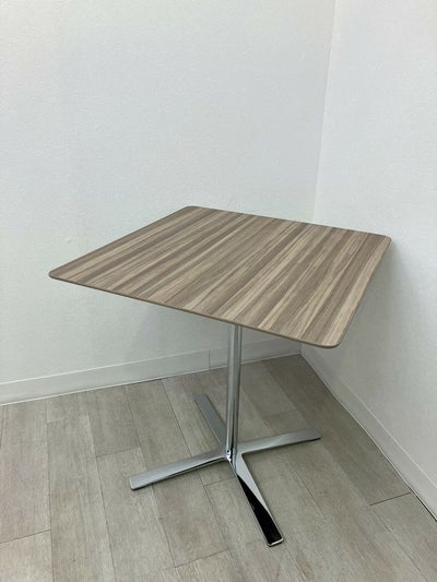 Wilkhahn（ウィルクハーン）エーライン（Aline）シリーズ 角テーブル 商品画像1