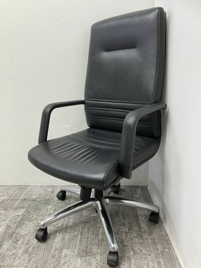 イトーキC-1タイプシリーズ 固定肘付マネジメントチェア 商品画像1