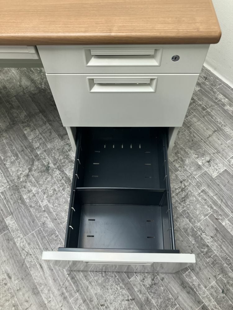 プラスリードシリーズ 1400両袖デスク 商品画像7