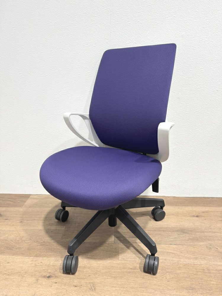 コクヨピコラ(picora)チェア 固定肘付ピコラチェア　 商品画像1